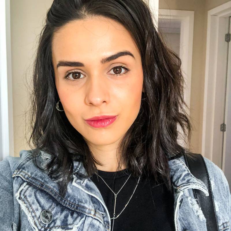 Jade Nicole Dalpicolo Durães 