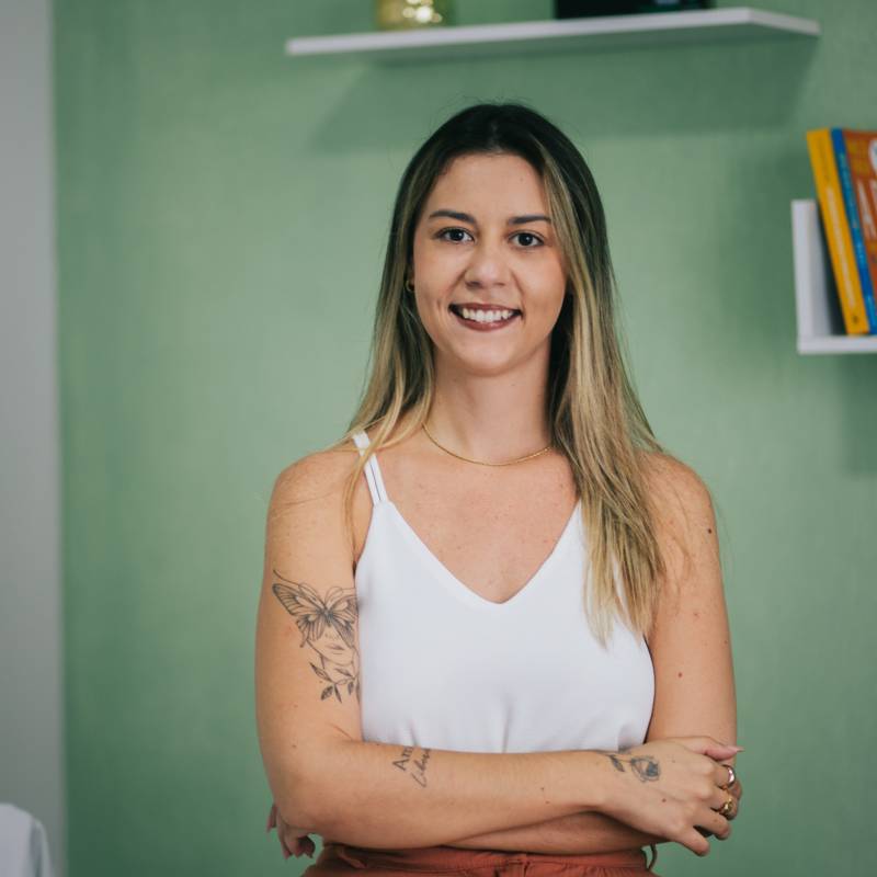 ANA CLARA ALFREDI MARQUES