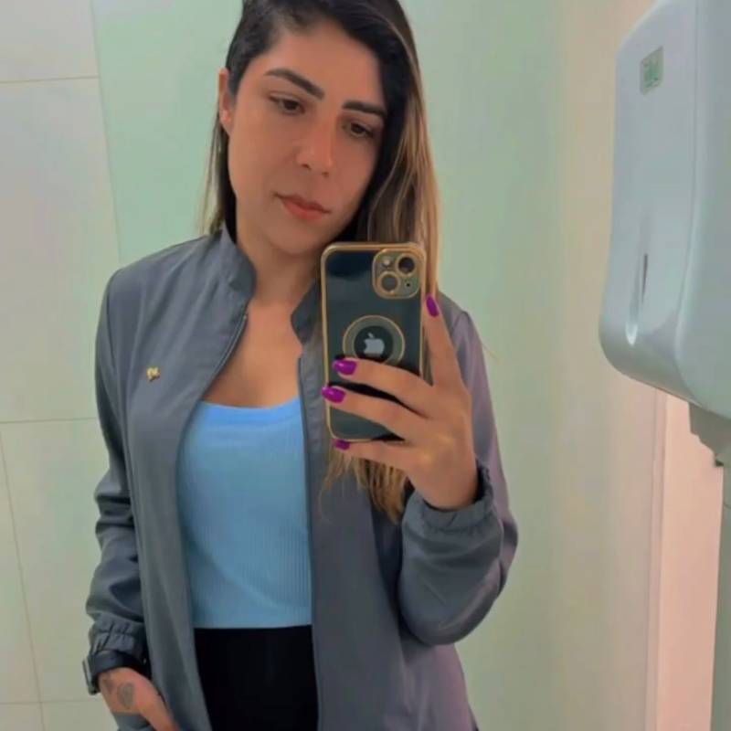 ANA pAULA FREIRE DE ANDRADE TEIXEIRA