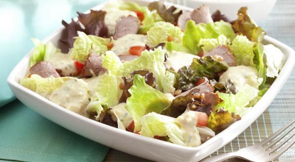 Salada-Nutren-Senior-Acelga-Rosbife-trigo-Molho-Limão-receitas-nestle
